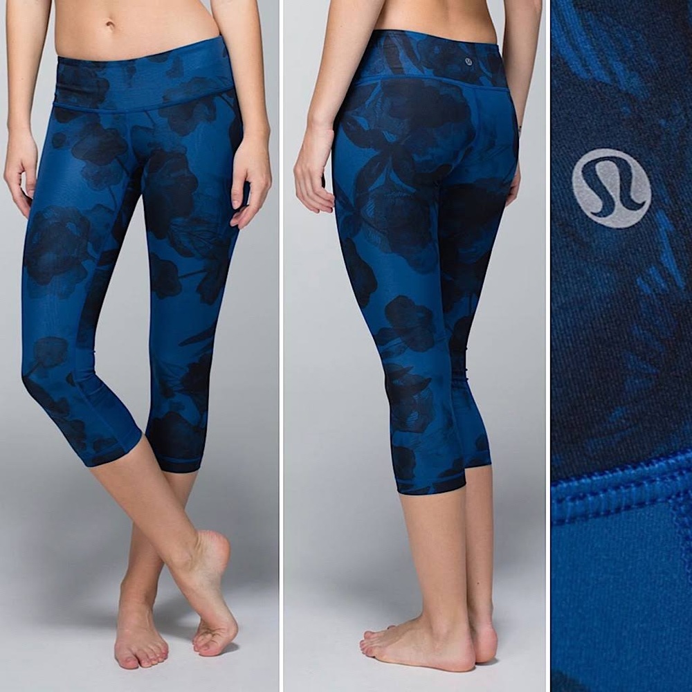 Lululemon Blue & Black Floral Wunder Under Capris